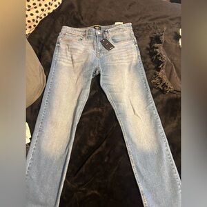 Stretch-Denim Slim-Fit Jeans